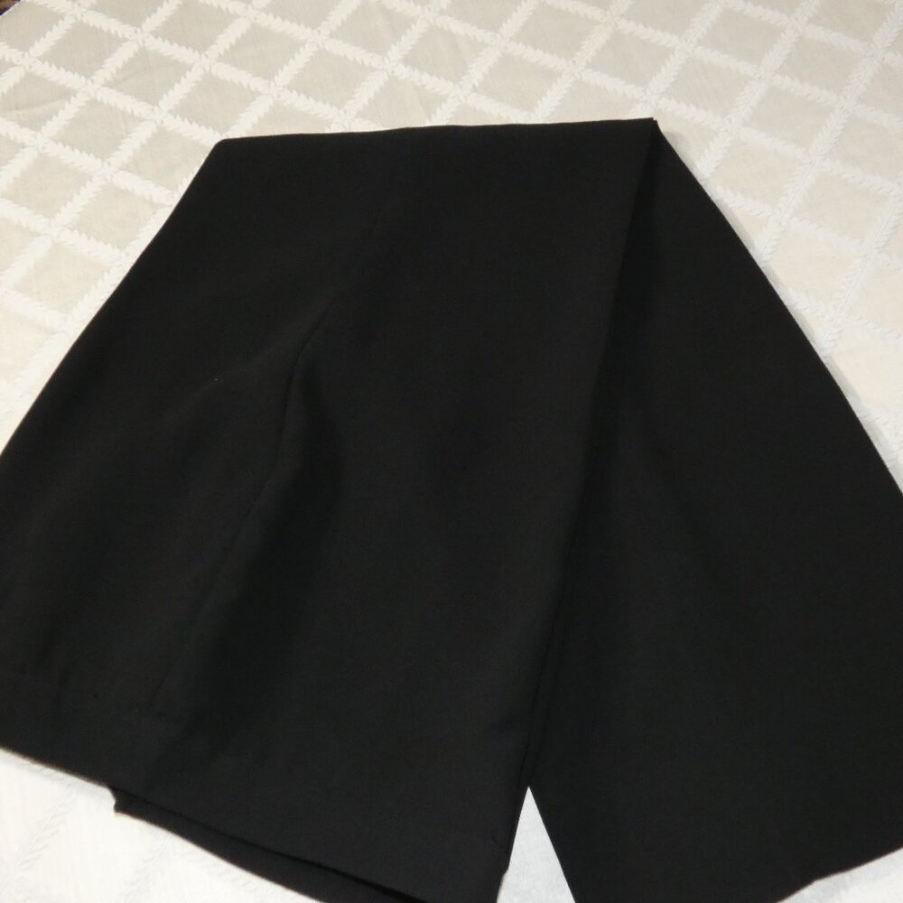 2 Pc Black Suit Size 8P - Picture 5 of 6
